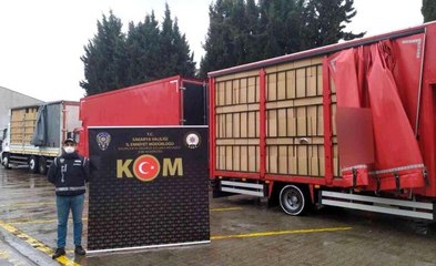 Son dakika haberi... TEM Otoyolunda 14 milyon 510 bin boş makaron ele geçirildi: 3 gözaltı