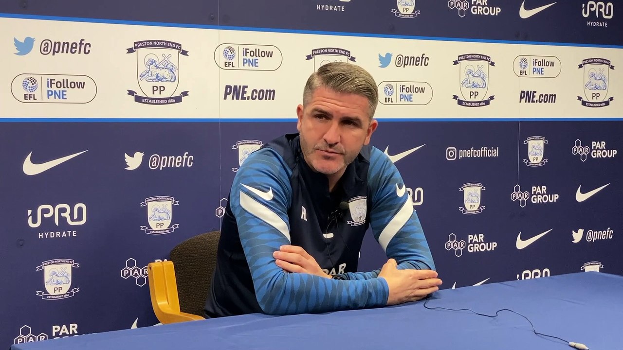 Ryan Lowe pre Huddersfield full
