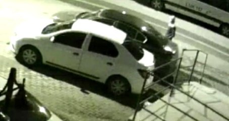 Ataşehir'de otomobillerden hırsızlık yapan 2 şüpheli yakalandı