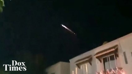 Cahaya Terang Misterius Melintasi Langit Malam di Atas Meksiko