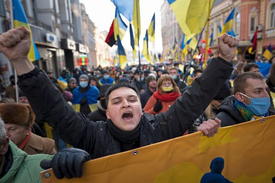 Ukraine: Proteste in Charkiw – Truppenübung in Tschernobyl