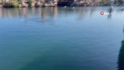 Kız arkadaşıyla tartışıp denize atlayan genç boğulmaktan son anda kurtarıldı
