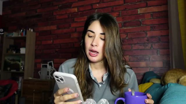 H Έλενα Κρεμλίδου μιλάει για τα ροζ βίντεο που κυκλοφορούν στο διαδίκτυο και της χρεώνουν