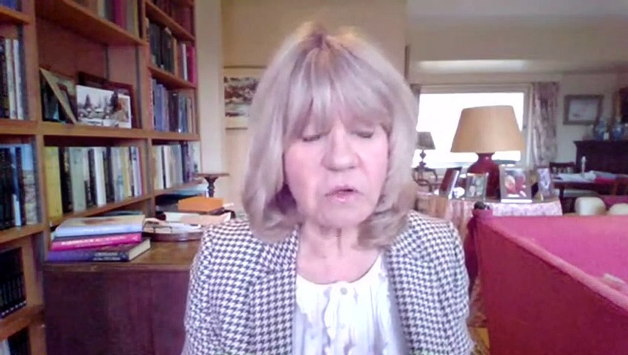 Tirs de canon en l'honneur d'Elizabeth II, reine depuis 70 ans