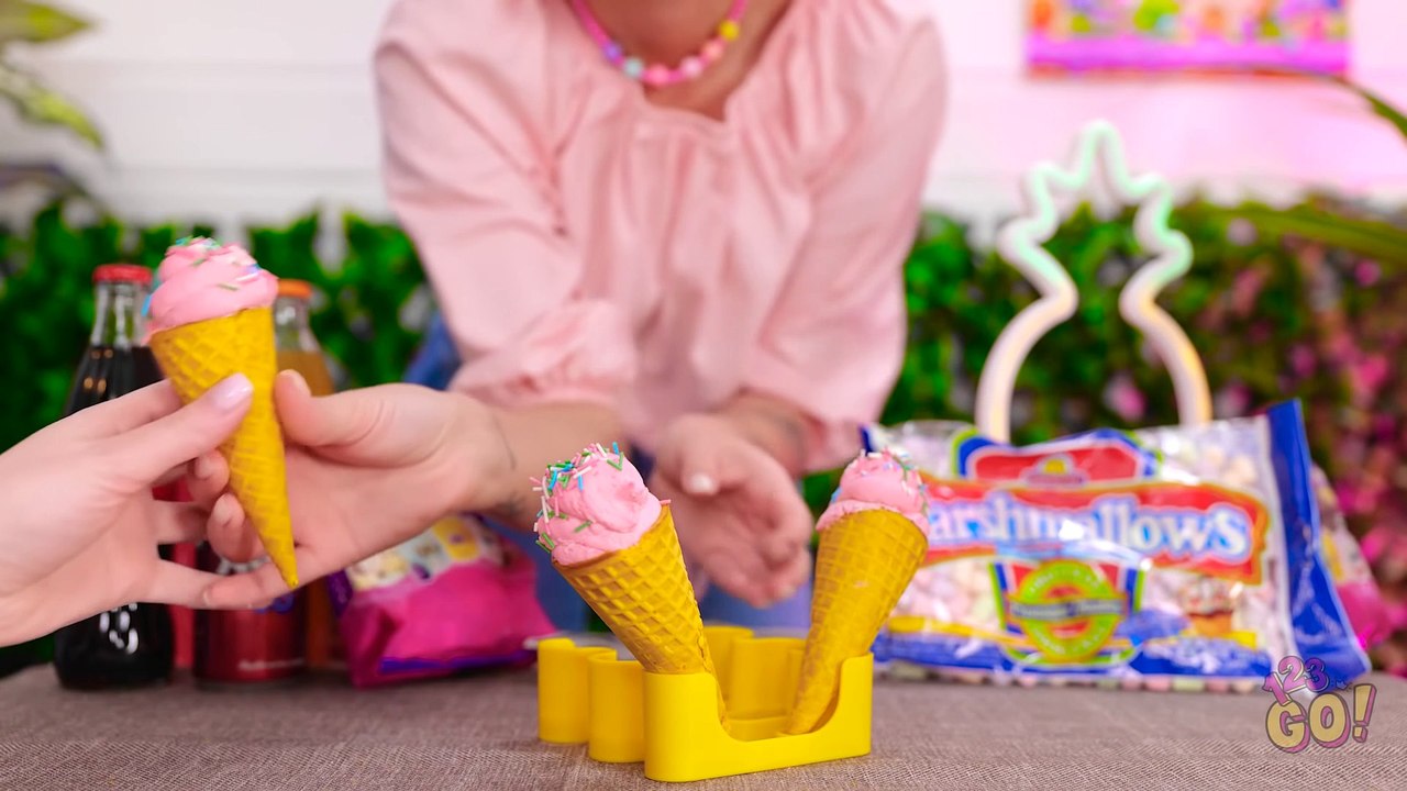 AMAZING MAKEUP TRANSFORMATION || Fantastic Doll SFX Makeup Tutorial! Removal Makeup Hacks by 123 GO!