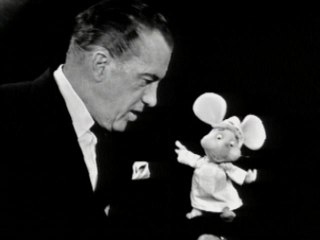 Topo Gigio - Topo Gigio Is In Love (Live On The Ed Sullivan Show, April 25, 1965)