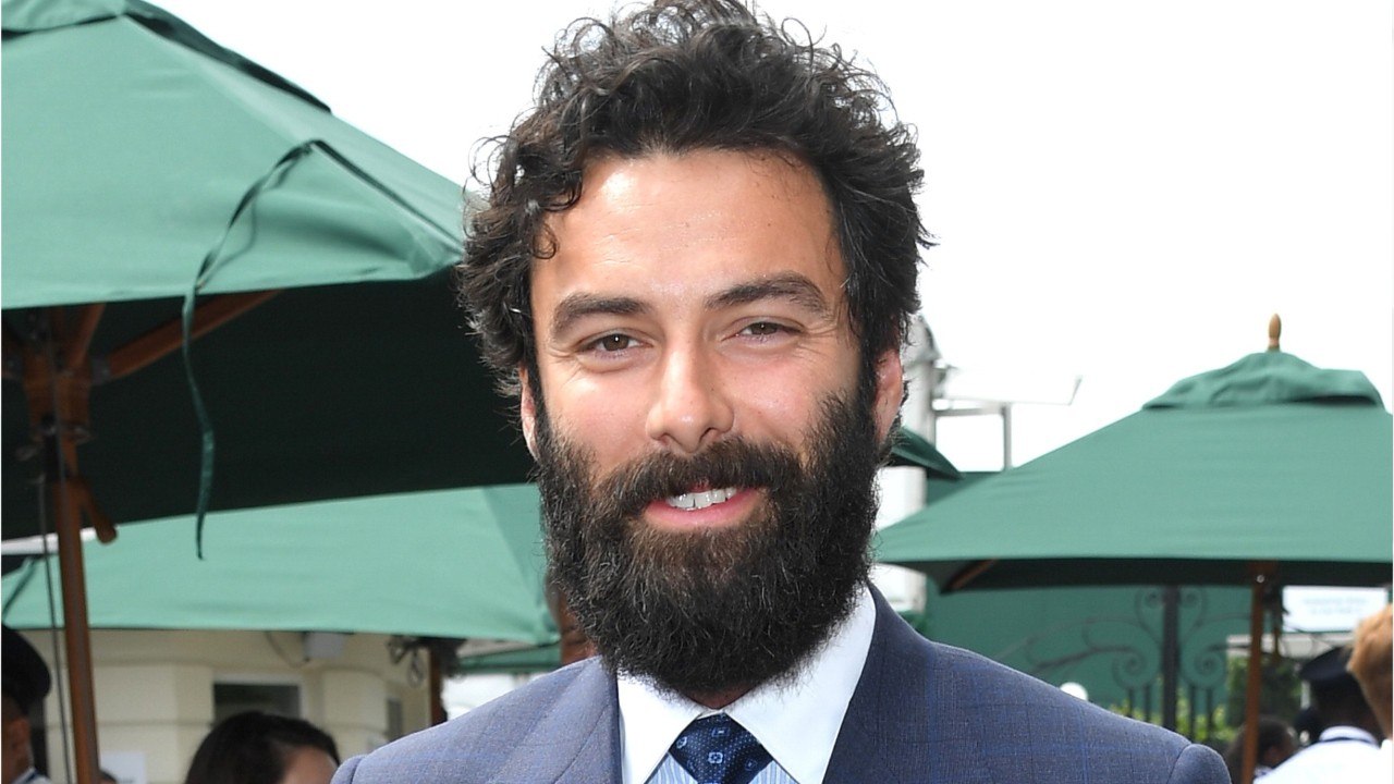 GALA VIDÉO - Qui est Aidan Turner, le beau gosse de la série Léonardo ?