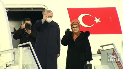 Çalışmalarını evinden sürdürüyor