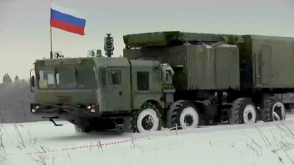 تحركات دبلوماسية لاحتواء الأزمة الأوكرانية