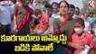 Minister Sabitha Indra Reddy Spots Boy Selling Vegetables, Asks him to Attend School _ V6 Teenmaar