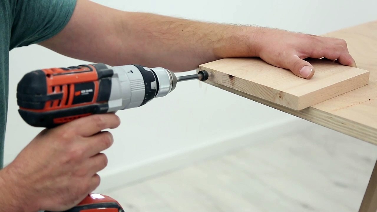 Les Tutos Maison & Travaux - Comment fabriquer un caisson avec tourillons ?