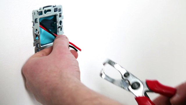 Les Tutos Maison & Travaux - Comment installer un variateur de lumière ?
