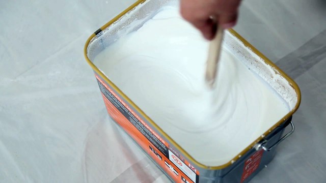 Les Tutos Maison & Travaux - Comment peindre un plafond ?