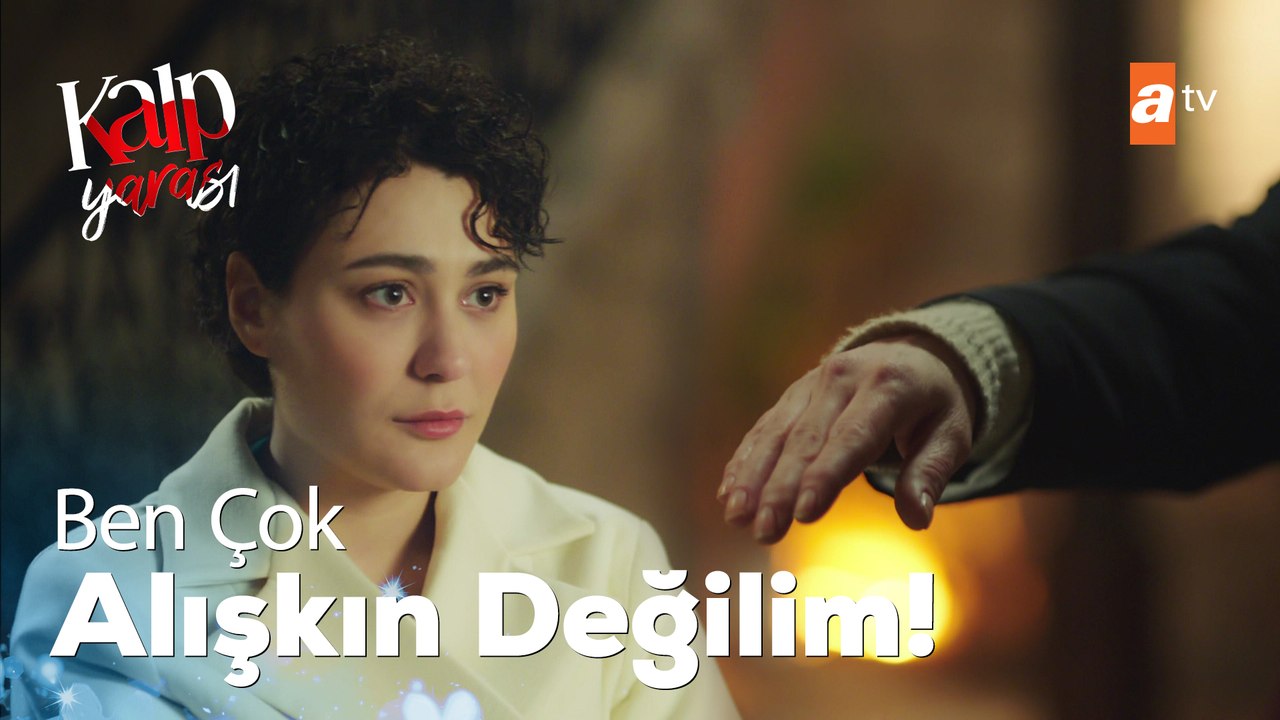 Hande yeni kaynanası ve görümcesiyle tanışıyor - Kalp Yarası 30. Bölüm