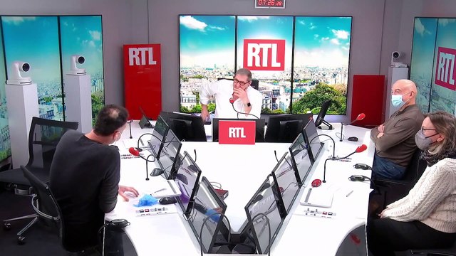 Découvrez l'histoire de La dame de Haute-Savoie , chanson de Francis Cabrel, reprise par Jean-Jacques Goldman