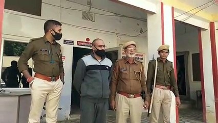 शातिर ठग से ठग ले गया 400 करोड़