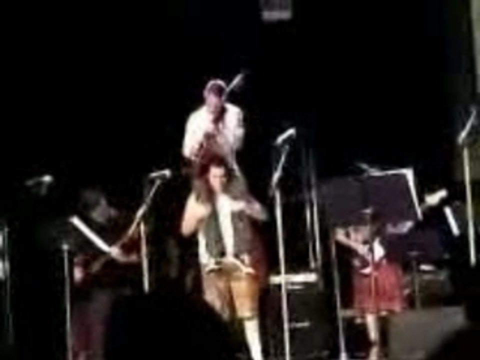 Purple Haze (solo impro by antoine H.)