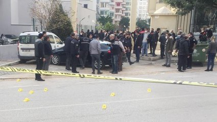 Aracına kurşun yağdırılarak öldürülen adamın sosyal medya paylaşımı dikkat çekti: Ölüm her şeyi eşit yapar