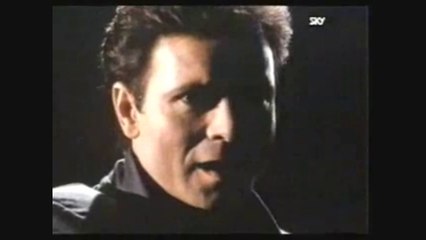IT'S IN EVERY ONE OF US by Cliff Richard - live TV performance 1985 +lyrics