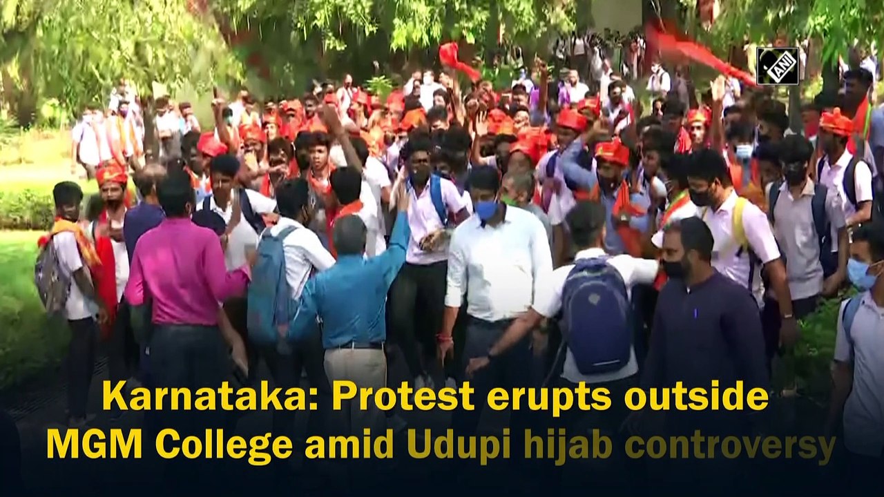 Hijab row: Protest erupts outside MGM College in Udupi