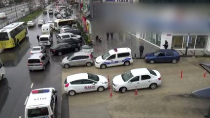 Silivri'de banka şubesinde soygun girişimi
