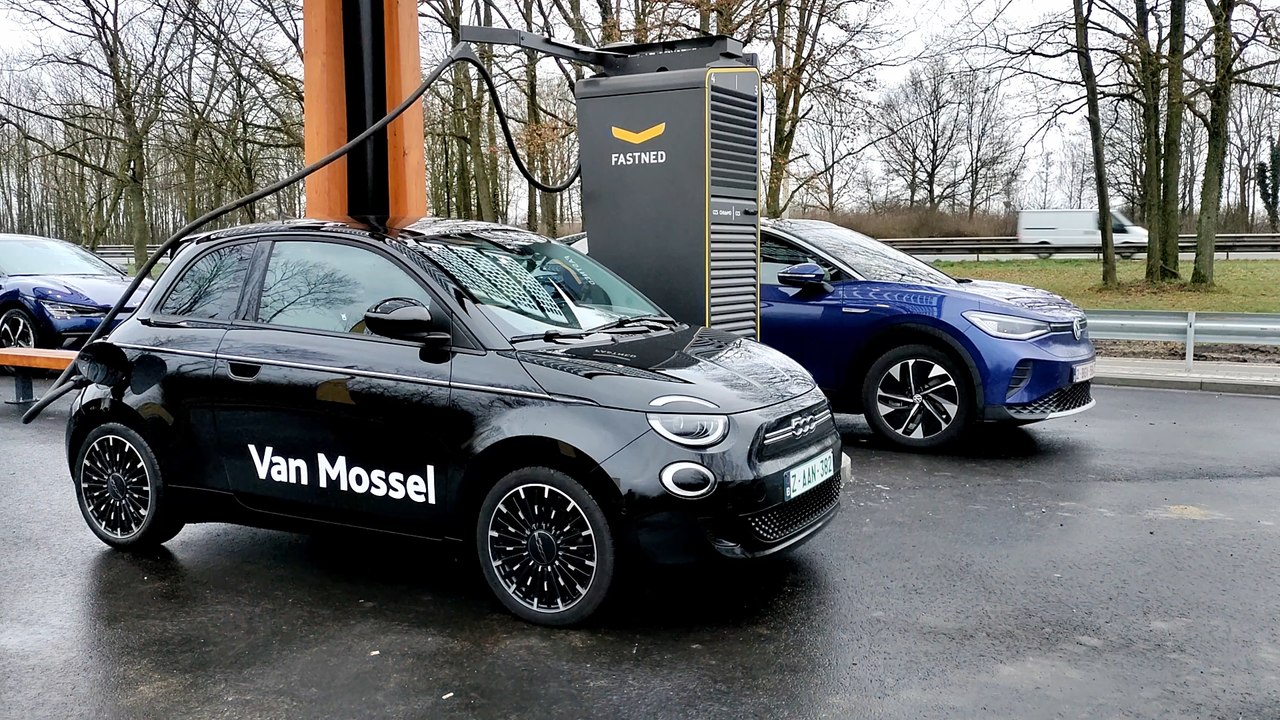 Fastned installe trois nouvelles stations de recharge rapide sur nos autoroutes