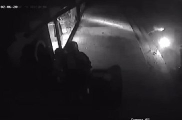 17 yaşındaki ehliyetsiz sürücü dehşet saçtı! O anlar kamerada