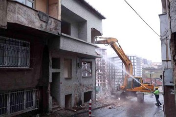 Gaziosmanpaşa'da kentsel dönüşüm çalışmaları hız kesmeden devam ediyor