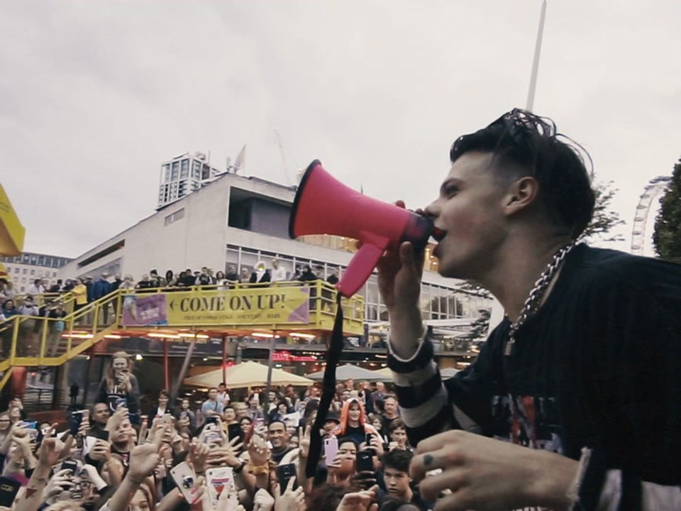 Yungblud Thames