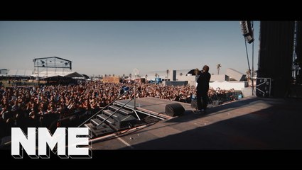 Lewis Capaldi: walk on stage with Chewbacca at Mad Cool Festival