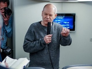 Olaf Scholz im Reise-Pulli: So "stilvoll" sind die Politiker unterwegs