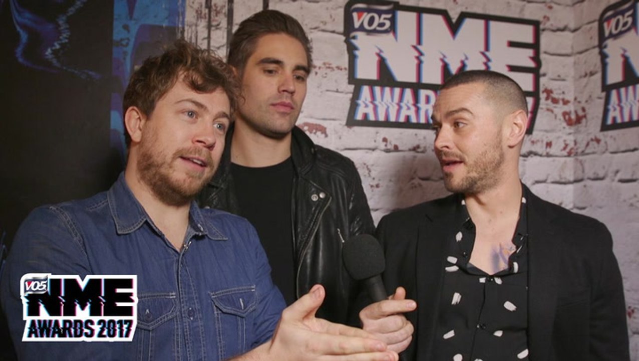 Busted on their most rock 'n' roll moment - VO5 NME Awards 2017