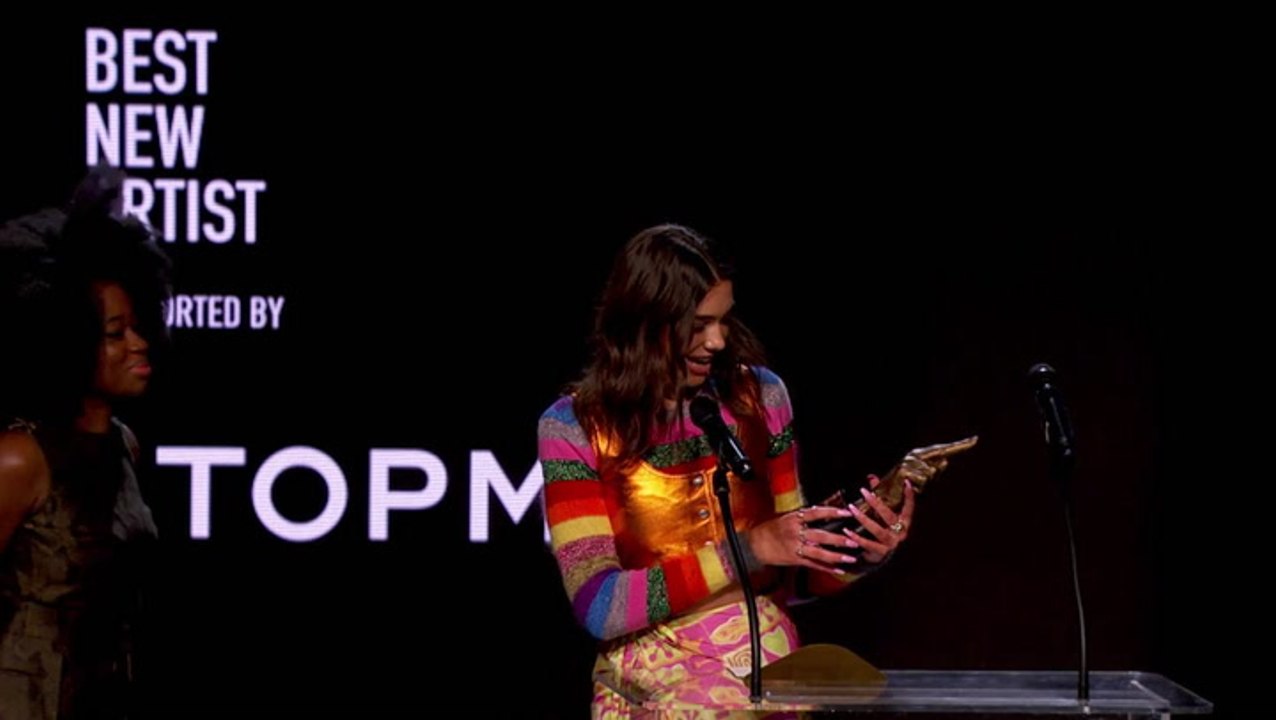 Dua Lipa wins Best New Artist at the VO5 NME Awards 2017