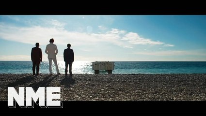 Manics Street Preachers - International Blue | Song Stories