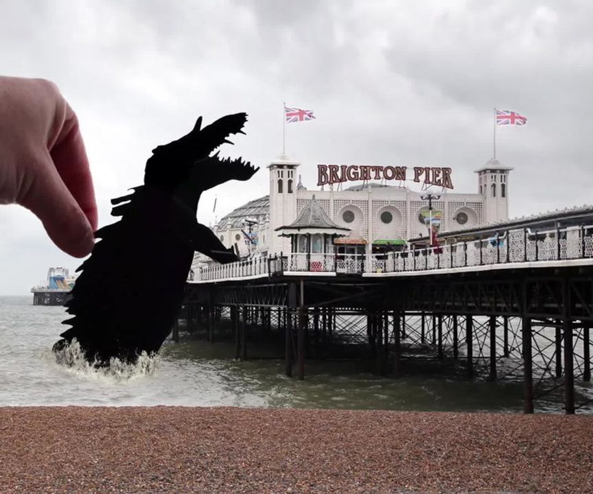 Rampage x Paperboyo Crocodile attacks Brighton Pier