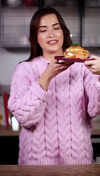 Gâteau de crêpes salées au saumon fumé