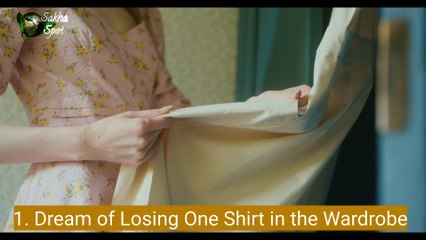 7 Meanings of Dreams of Lost Clothes That Make You Panic