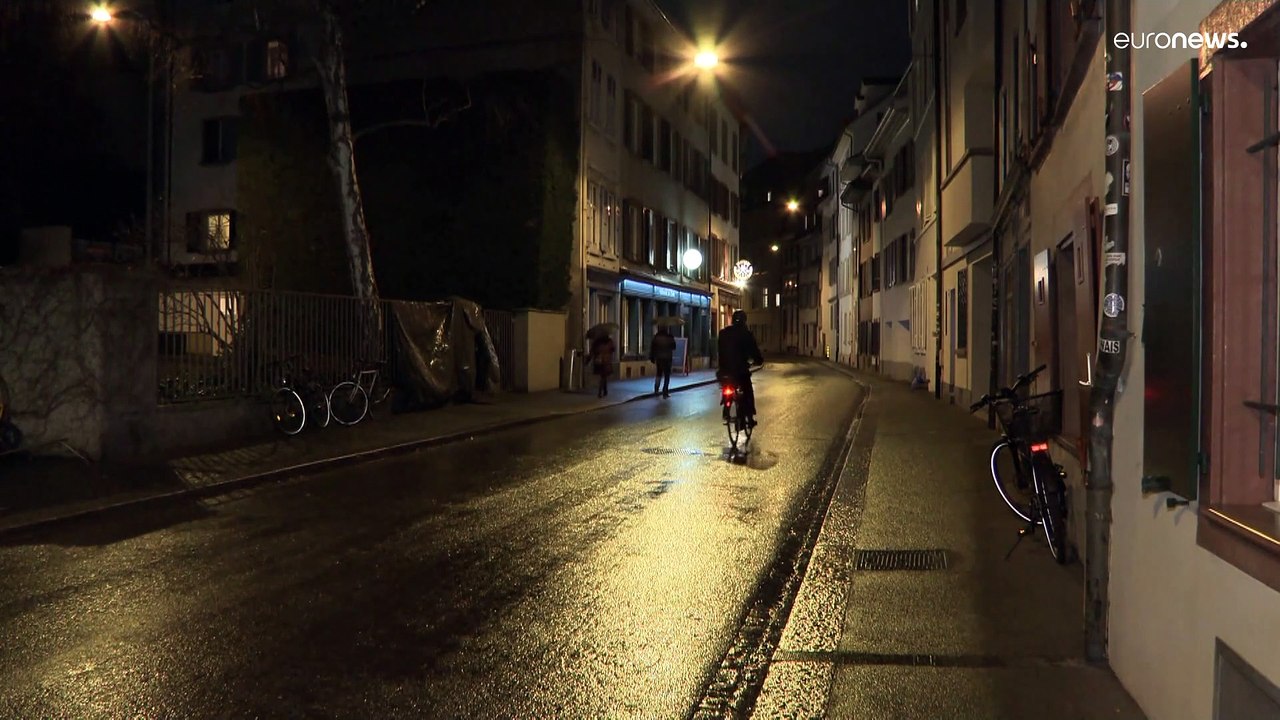 Badespaß bei 39 °C: Dafür lassen Basler im Winter die Hüllen fallen