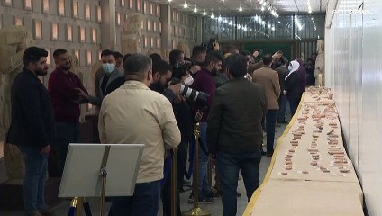 بغداد تستعيد من متحف لبناني أكثر من 300 لوح مسماري