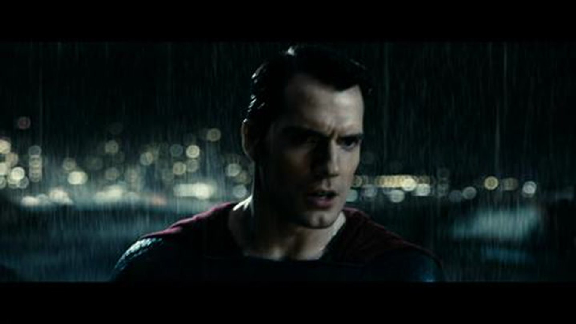 Batman v Superman: Dawn of Justice Clip - Stay Down! - video Dailymotion