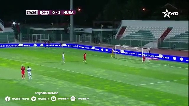 Ce goal marocain marque le but contre son camp vraiment bizarre