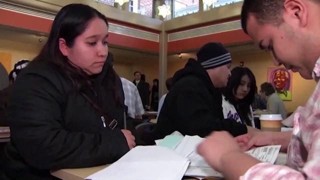 Cheques de estímulo recibidos en 2021 no son sujetos a impuestos