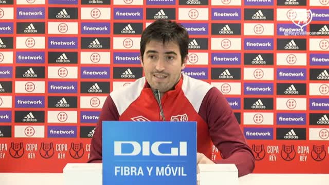 Iraola: "Soñamos con eliminar al Betis y estoy convencido de que los aficionados también"