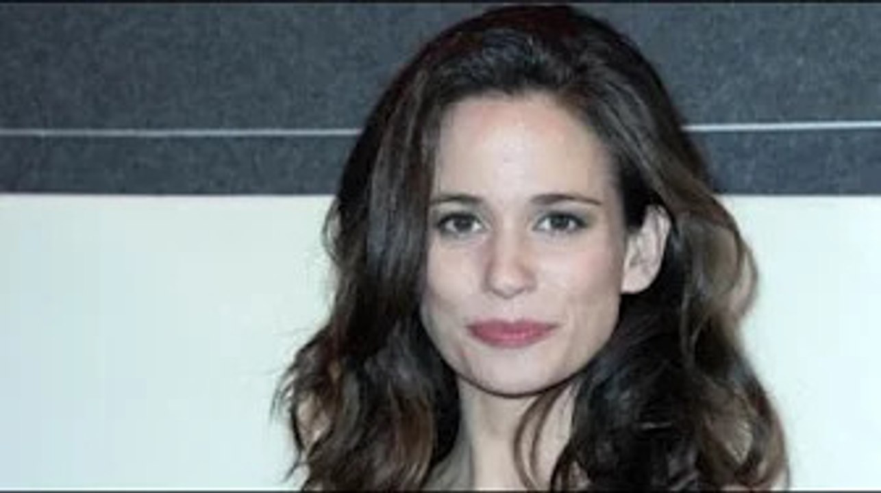 « Un pas en avant, deux pas en arrière » : Lucie Lucas s'en prend à Emmanuel Macron