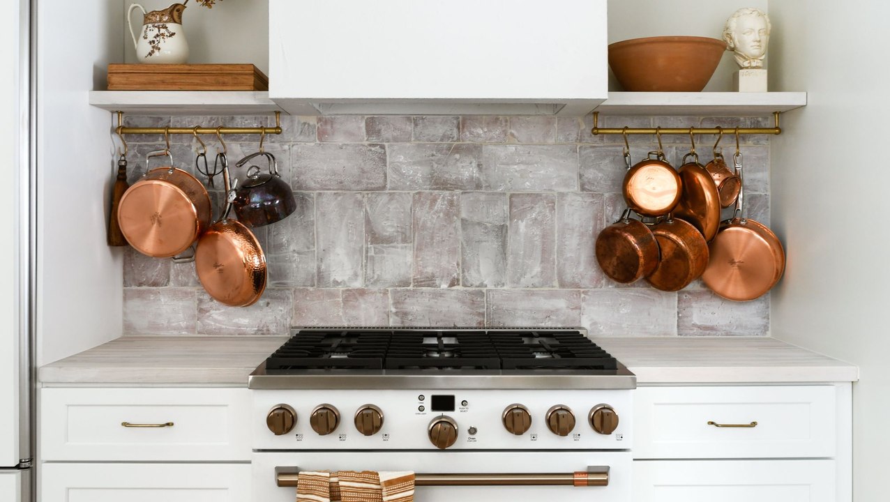 How Leanne Ford DIYed a Chic Kitchen Backsplash