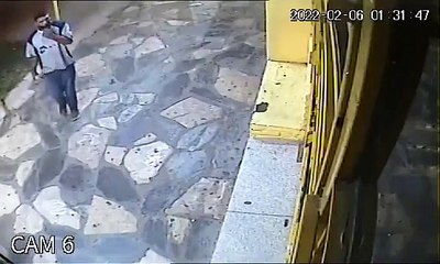 Intentó entrar a robar, pero lo echaron a escobazos