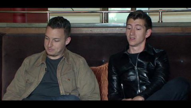 Arctic Monkeys - 'Drunk Texts Are A Bad Idea'
