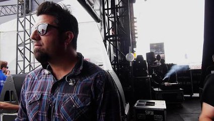 Deftones Walk On at Reading 2013