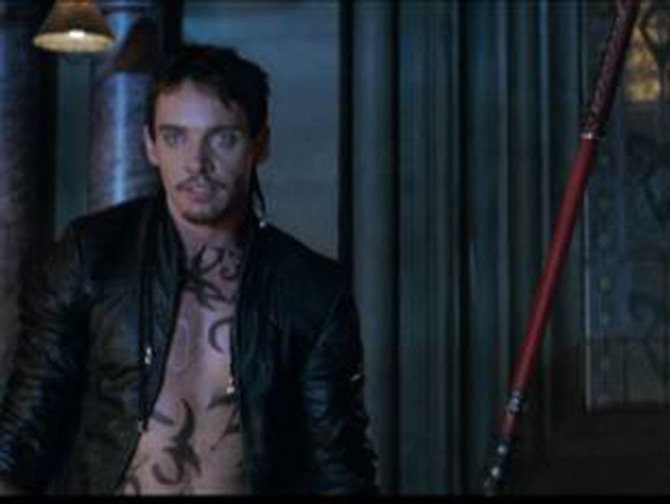 The Mortal Instruments:...: Clip - You Know What To Do