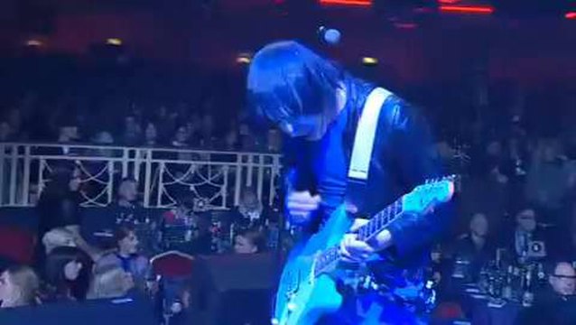 The Cribs - 'Mirror Kisses' - NME Awards 2013